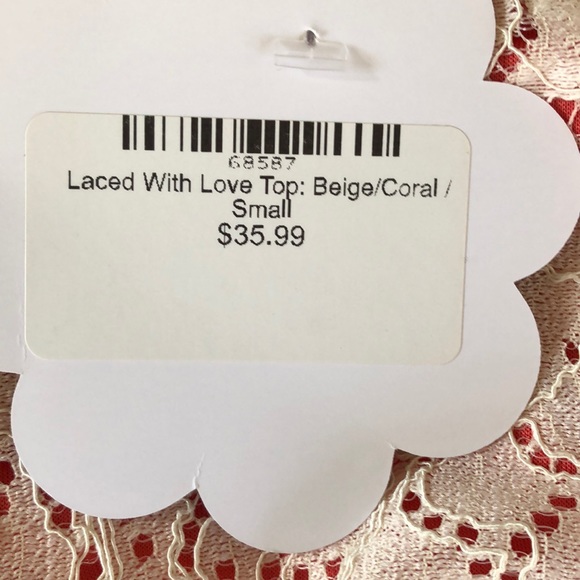 🌺Hope’s Laced with Love coral/cream top🌺 - Picture 7 of 7